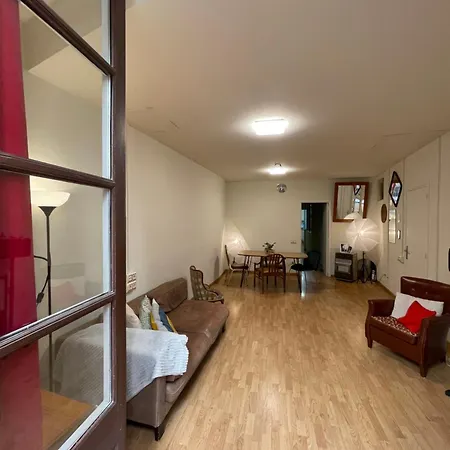 Appartement Cozy In The Heart Of *