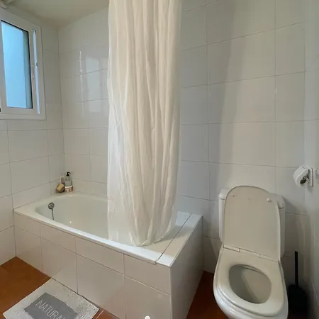 Appartement Cozy In The Heart Of Barcelona